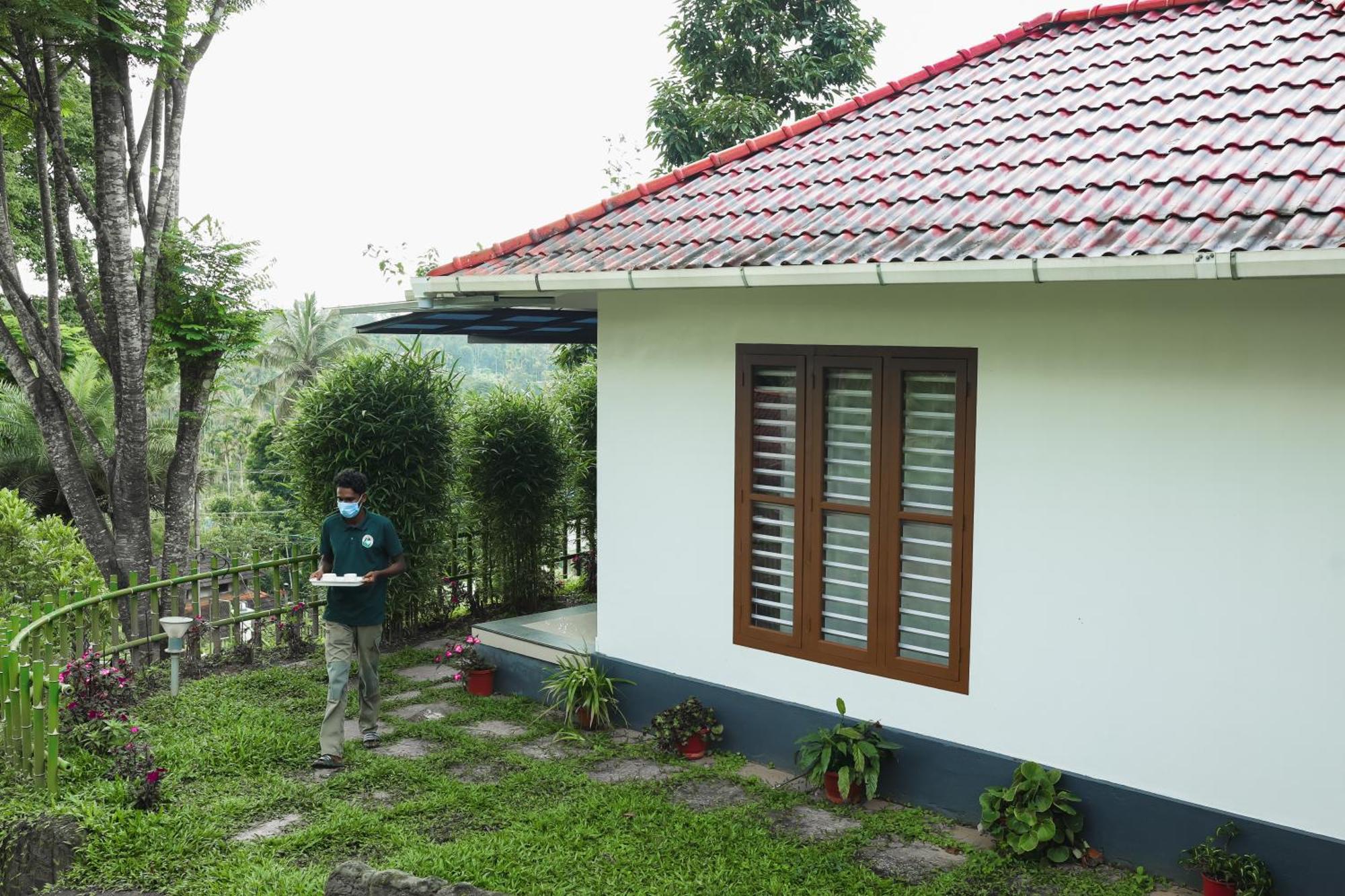 Green Ample Resorts Vaduvanchal Exterior photo